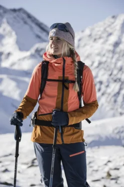 Women's Monviso Softshell Jacket - cassis